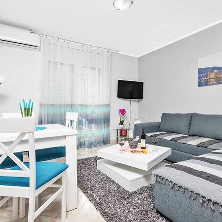 Apartment Milos Kotor Luaran gambar