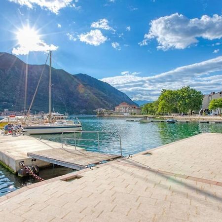 Apartment Milos Kotor Luaran gambar