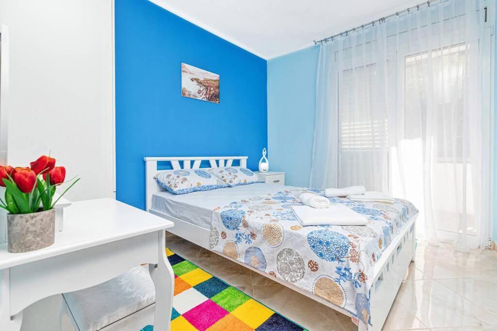 Apartment Milos Kotor Luaran gambar